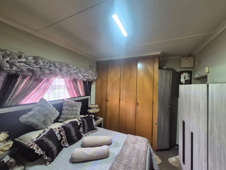 3 Bedroom Property for Sale in Oos Einde North West